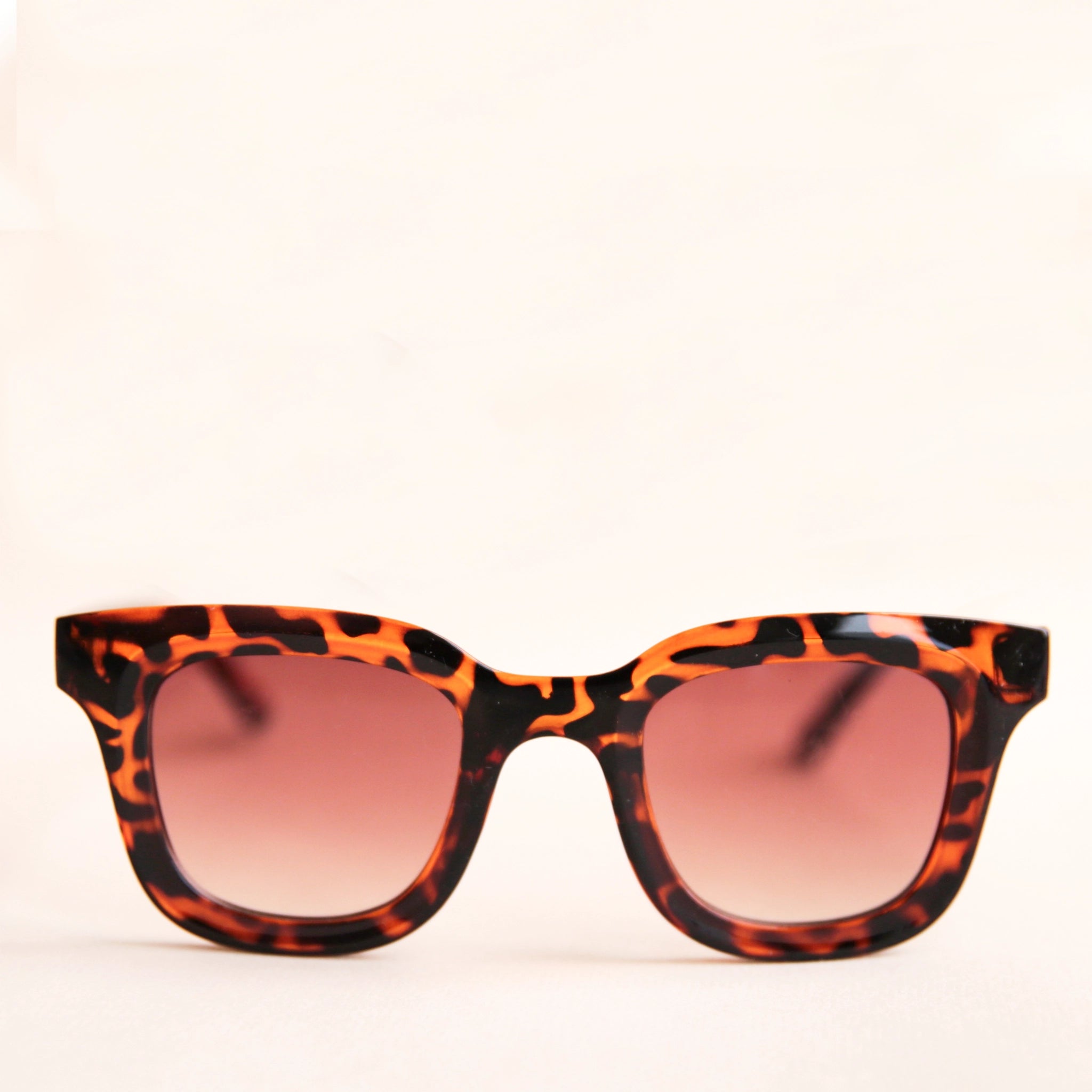 Black and white tortoise top shell sunglasses