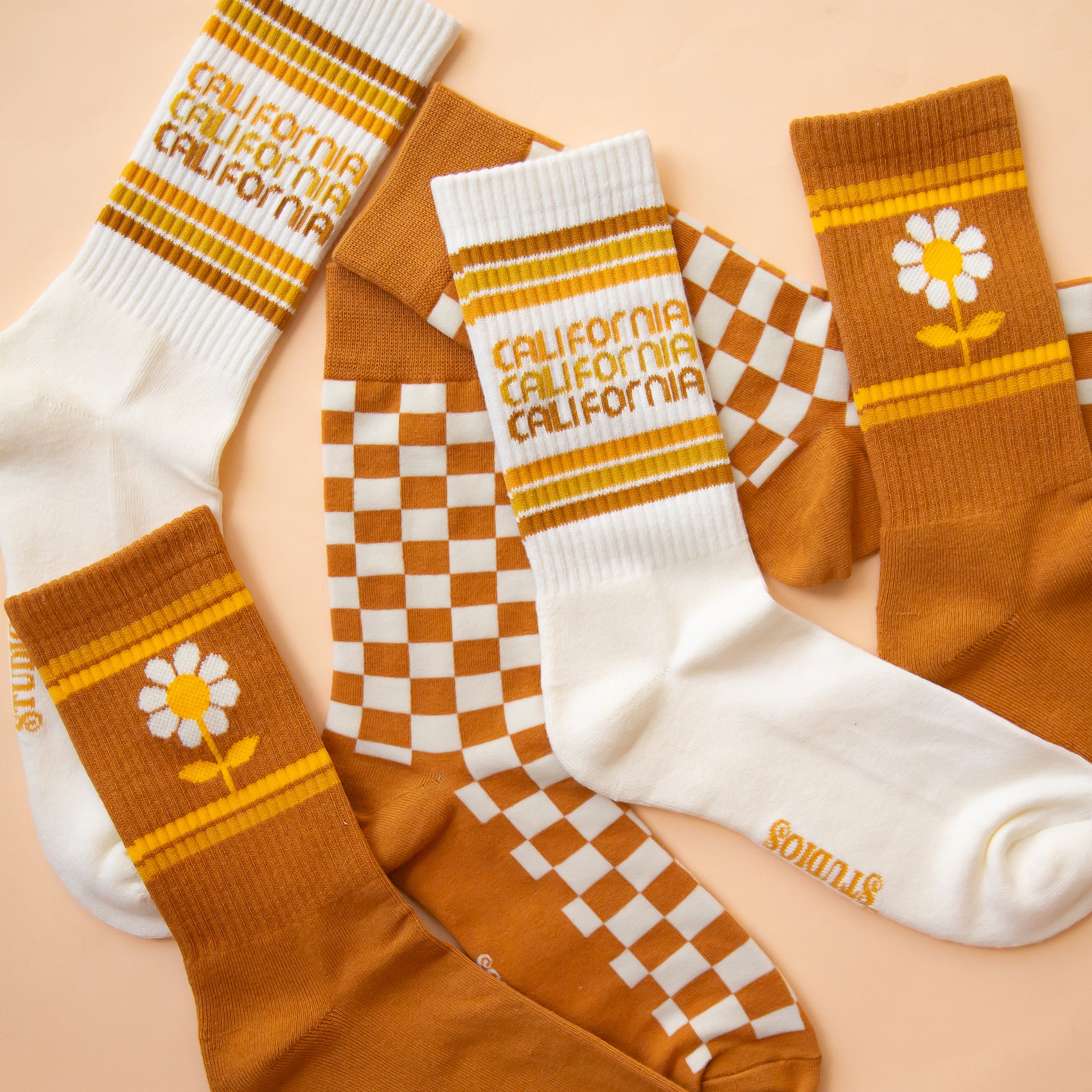 The different socks available on our website.