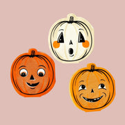 A pumpkin cocktail napkin set.