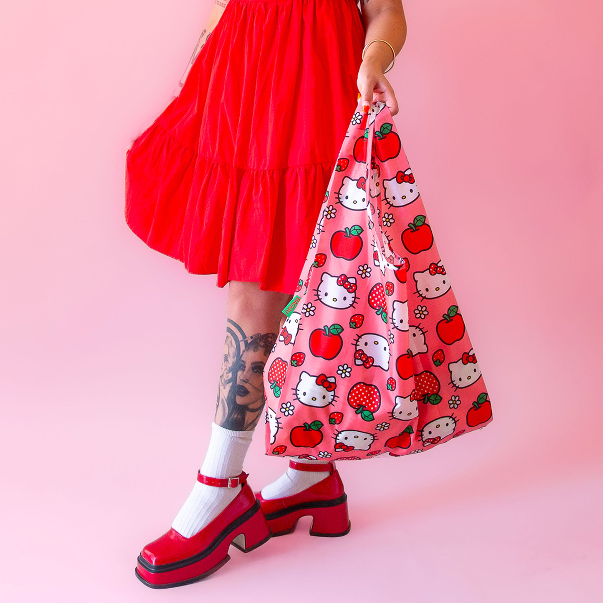 Standard Baggu | Hello Kitty Apple – Pigment