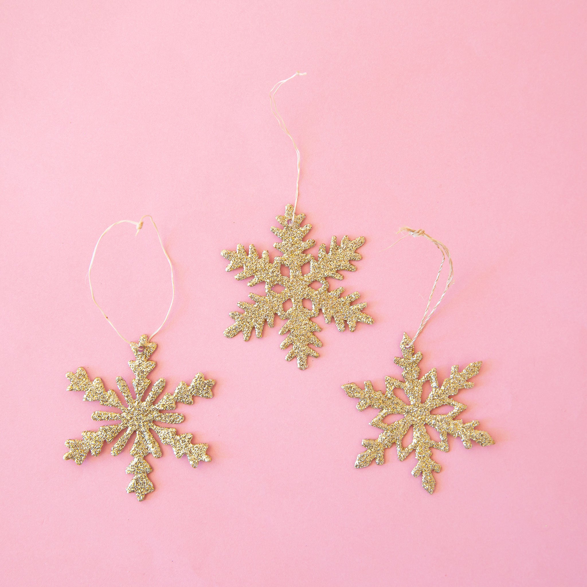 Old Gold Snowflake Ornament Set of 3 Pigment