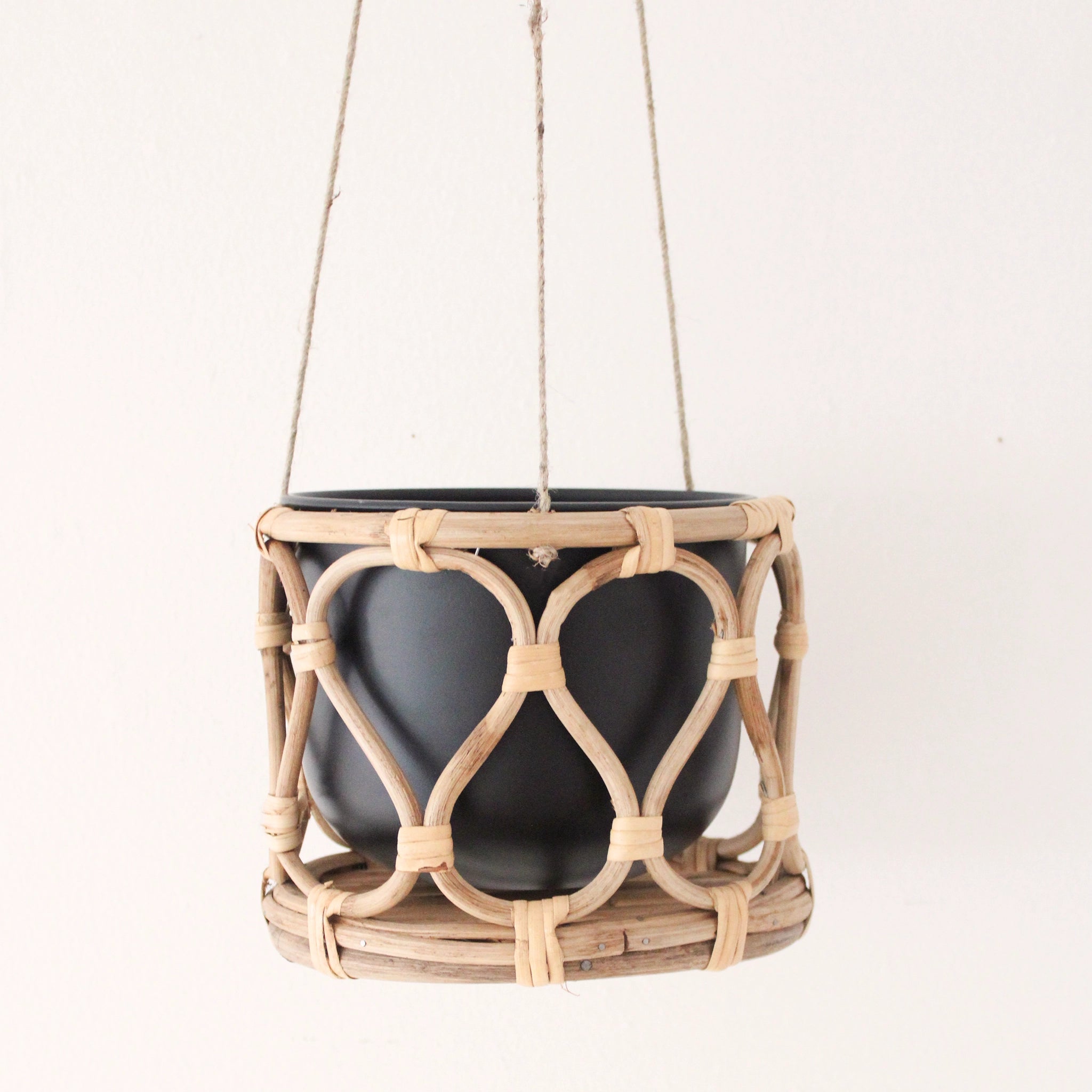 hanging planter rattan Havana Hanging Pot – Pigment