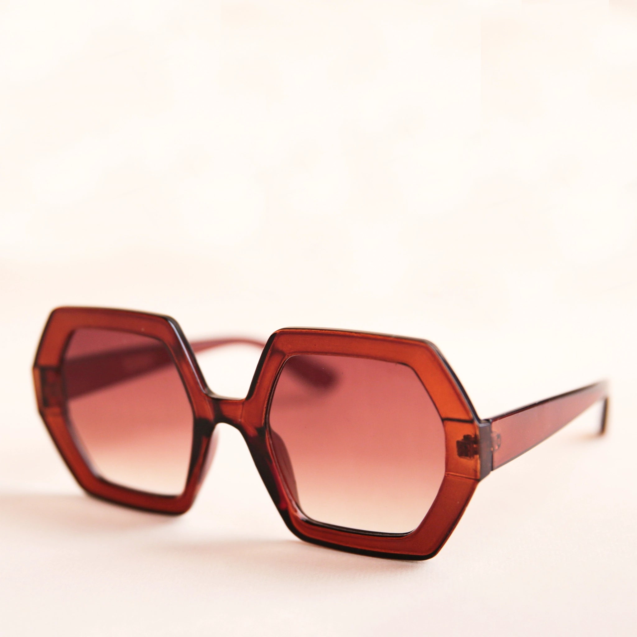 Iris Sunglasses | Brown by Pigment