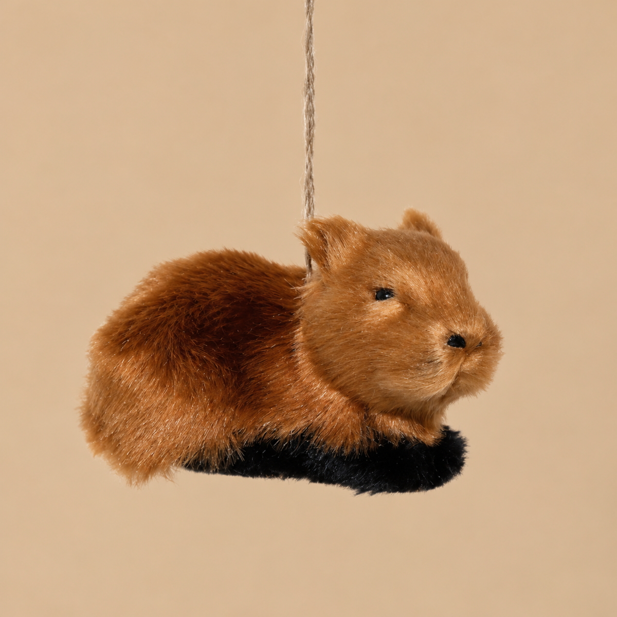 Capybara_Ornament__Laying