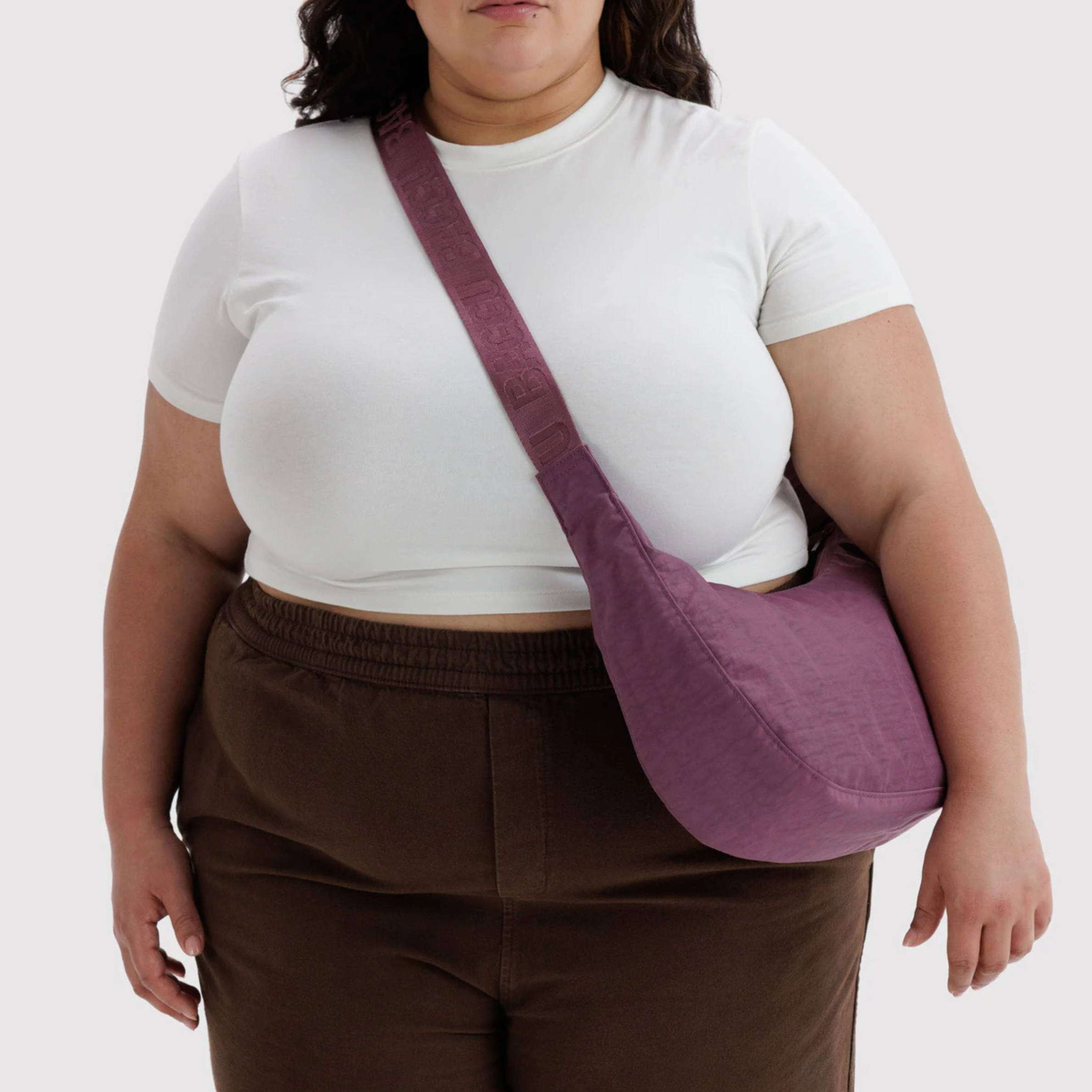 A purple crescent bag shoulder bag.