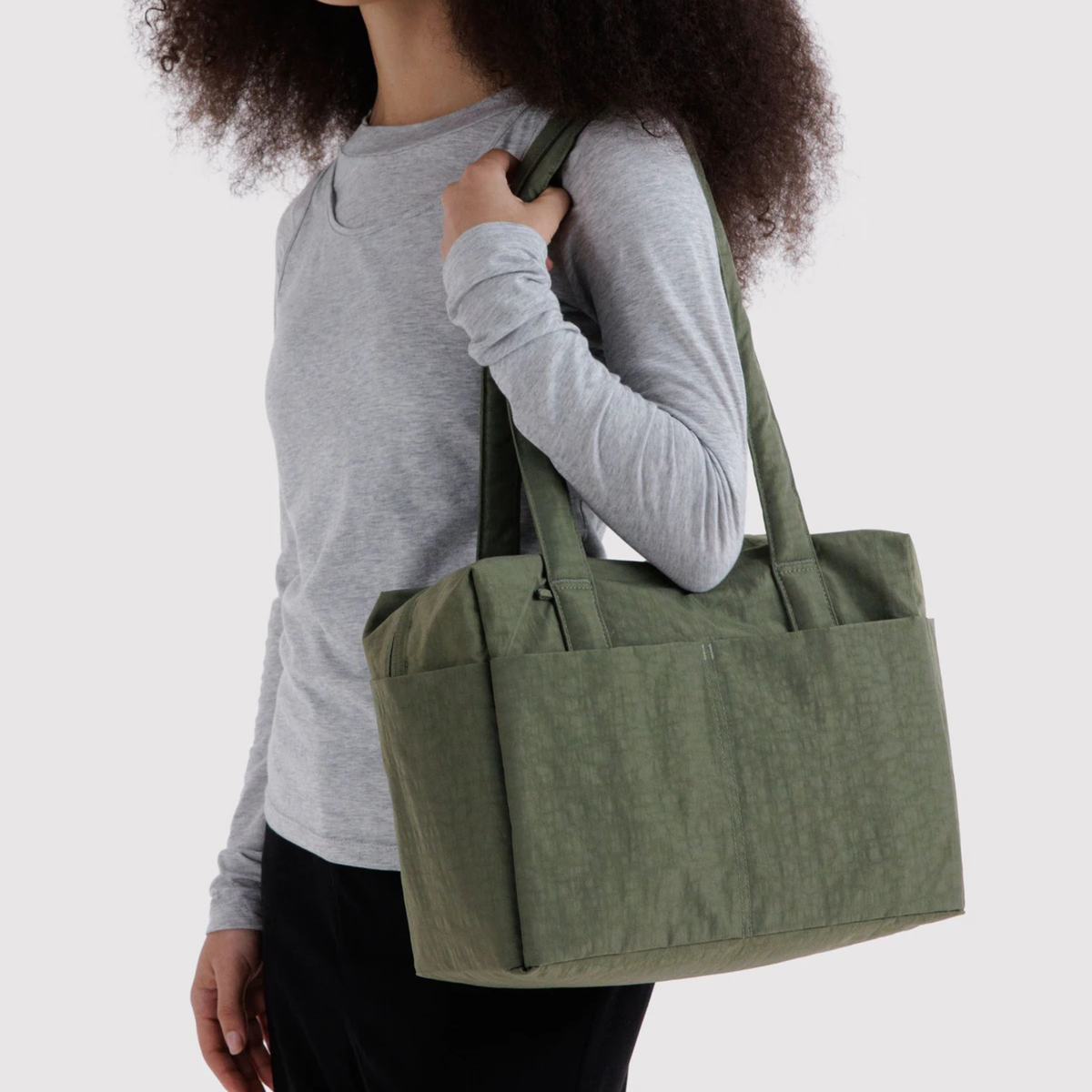 A green everyday cloud bag tote.