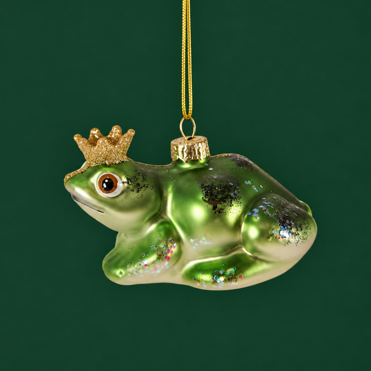 Heraldly_Frog_Ornament
