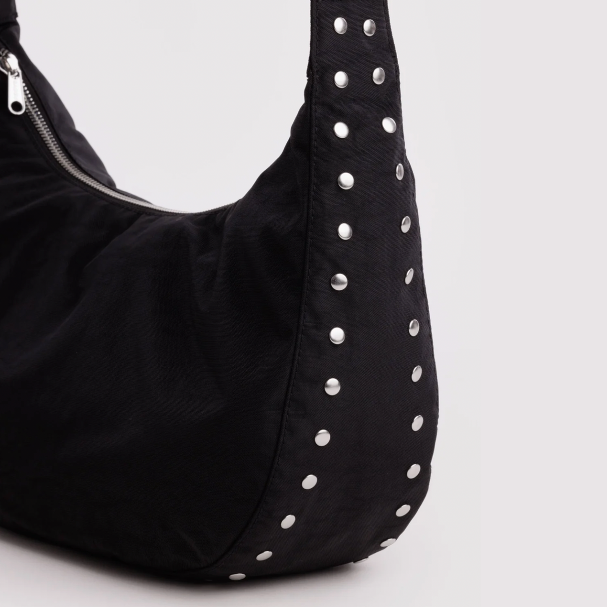 Medium_Crescent_Bag__Studs