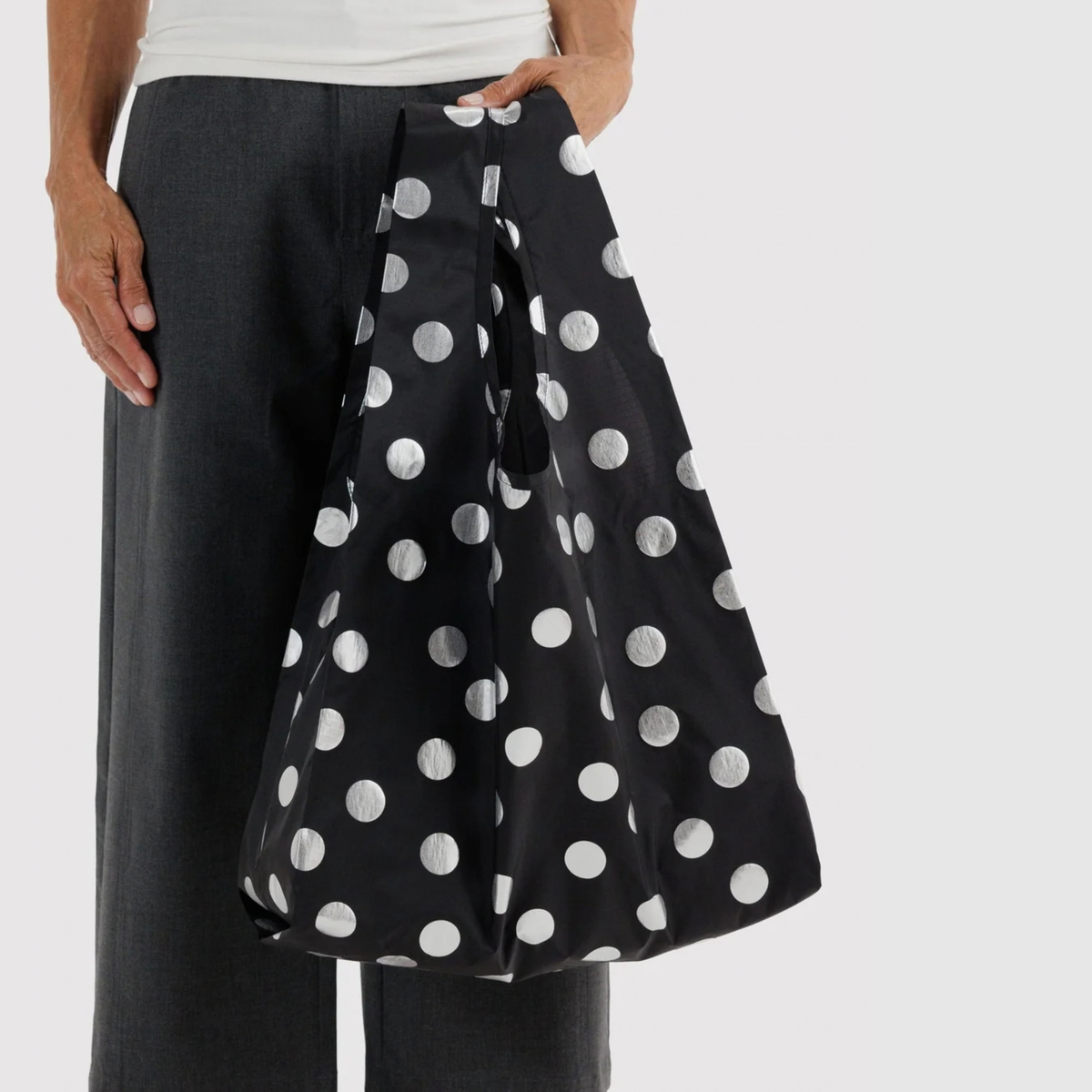Standard_Baggu__Silver_Metallic_Polka_Dot