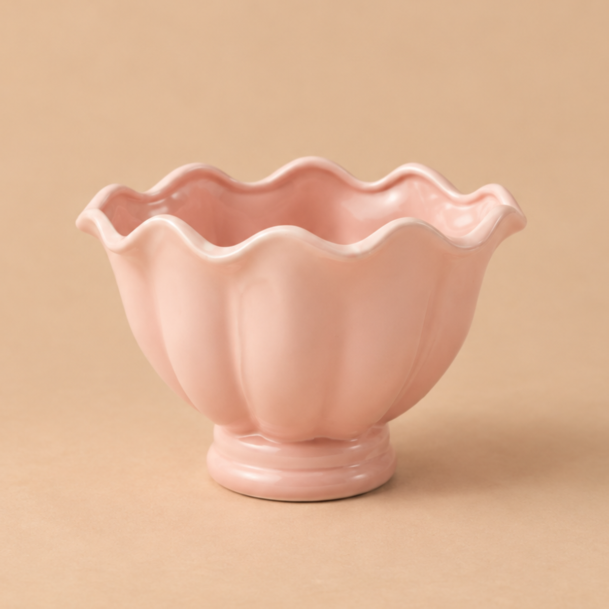 Stoneware_Vintage_Reproduction_Ruffled_Footed_Container__Pink