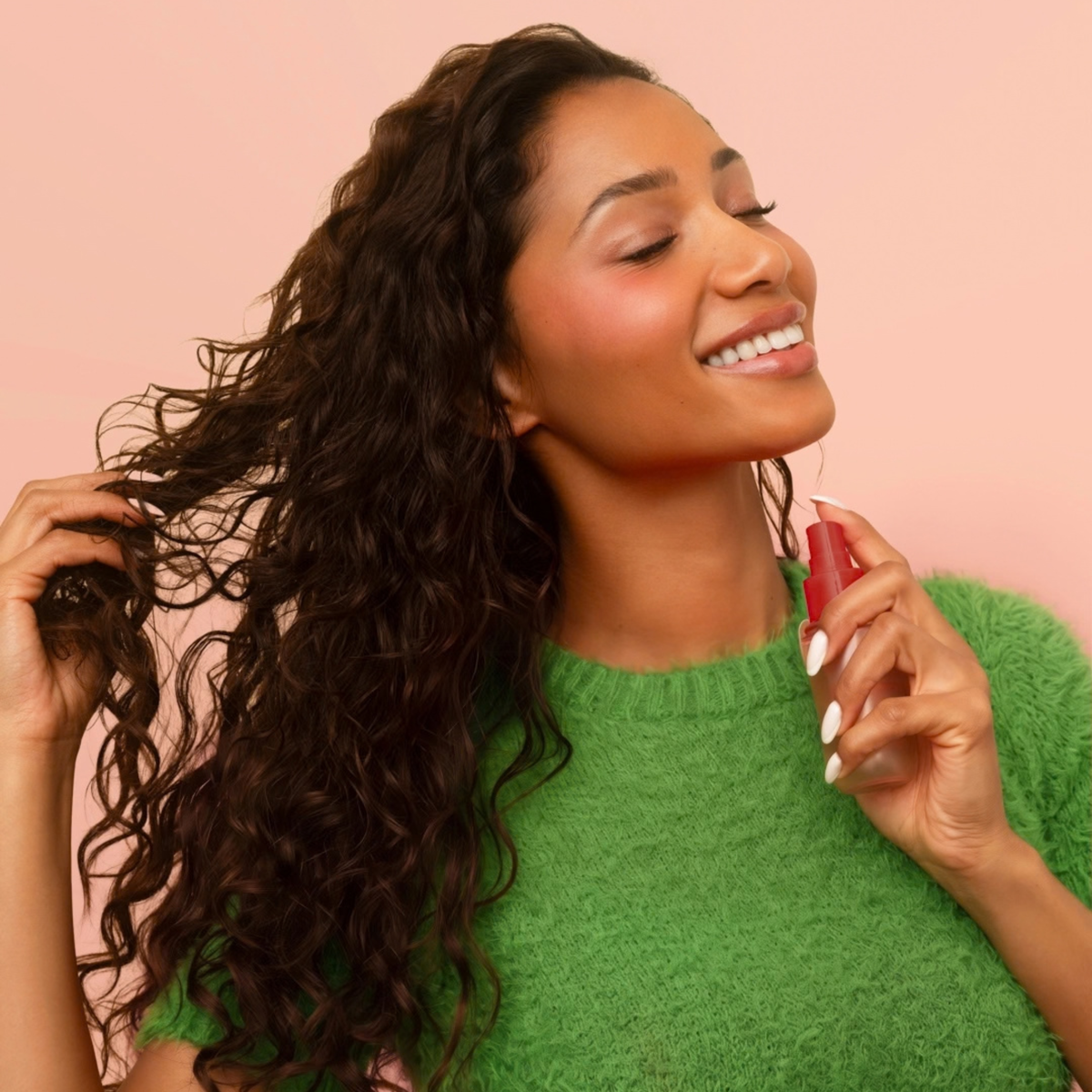 The_Grinch_X_Kitsch_Cherry_Cheer_Hair_Perfume