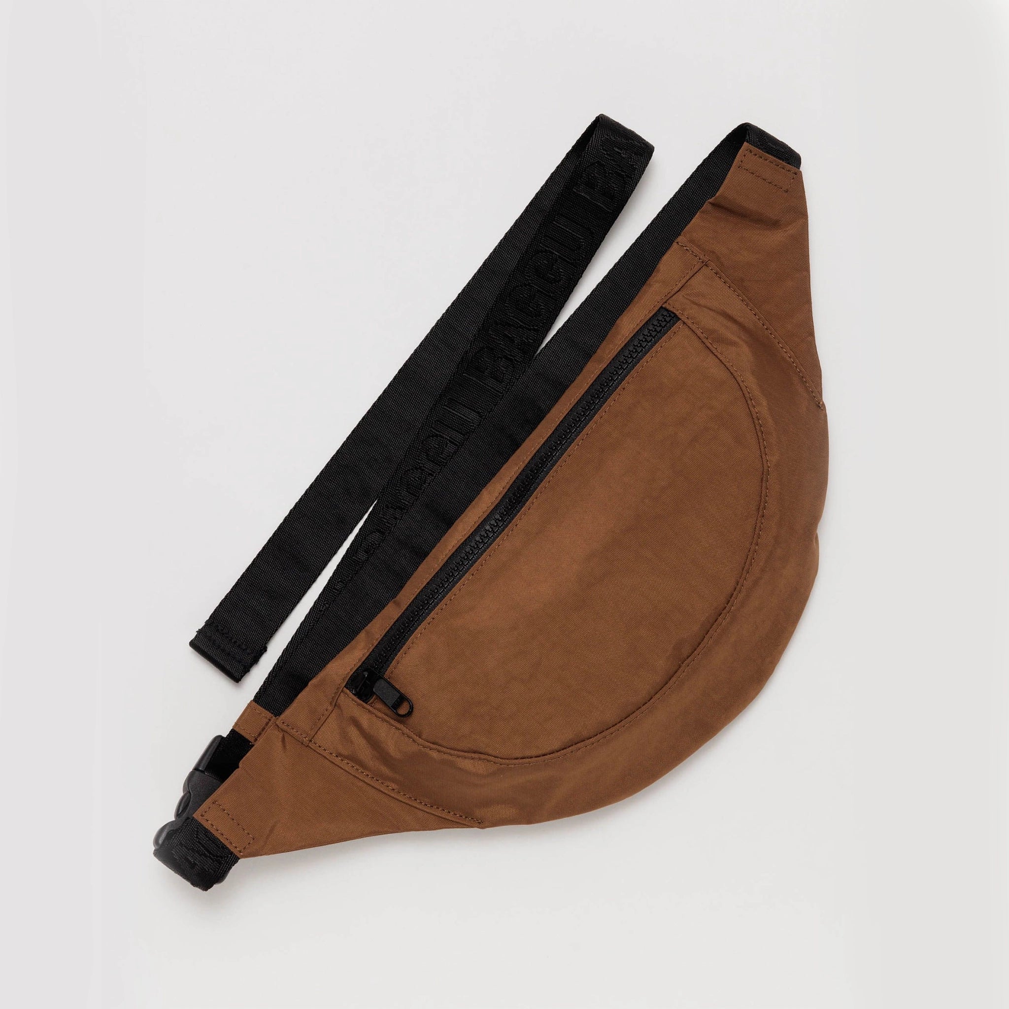 Crescent Fanny Pack | Brown