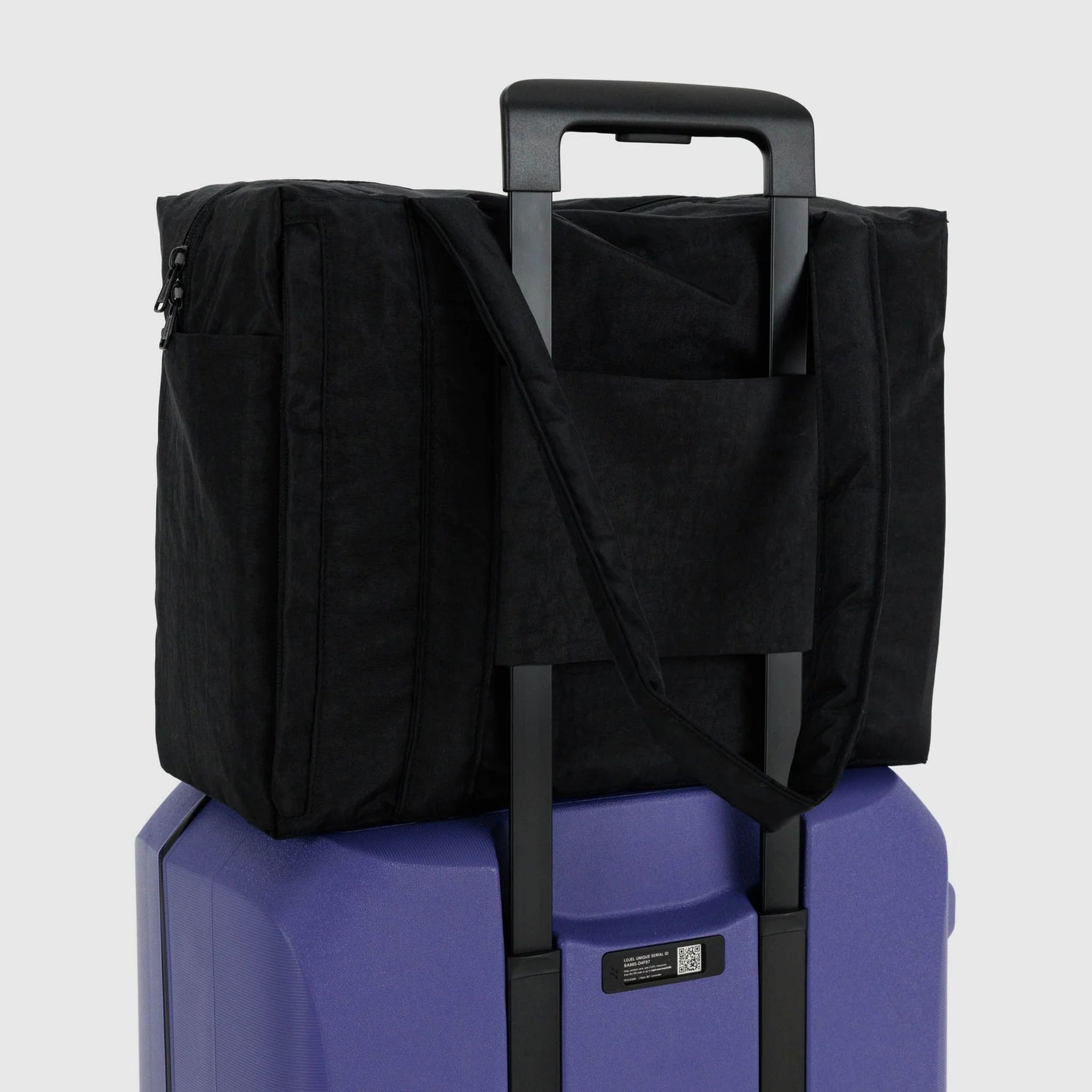 Small Cloud Carry On | Black – Pigment