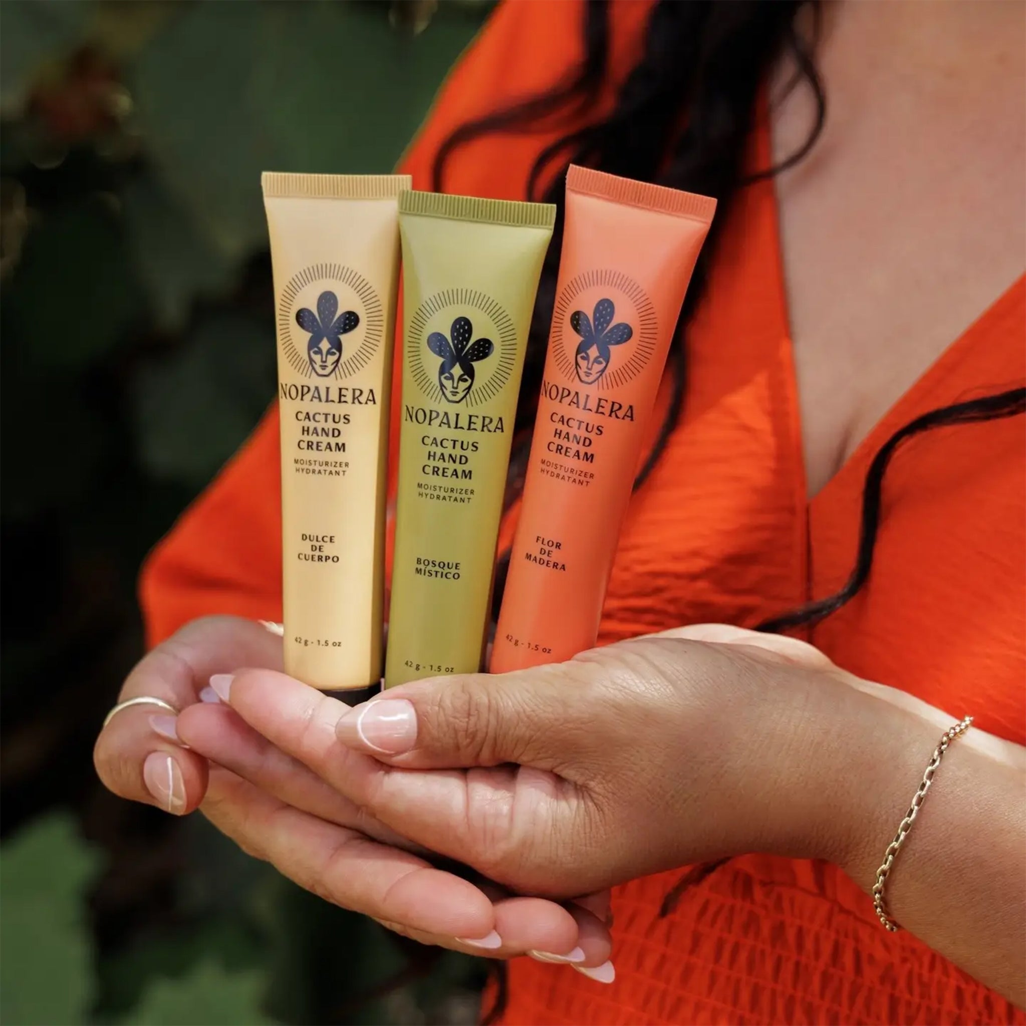 "Nopalera Hand Cream Trio Bosque Mistico - Dolce De Cuerpo - Flor De Madera". 