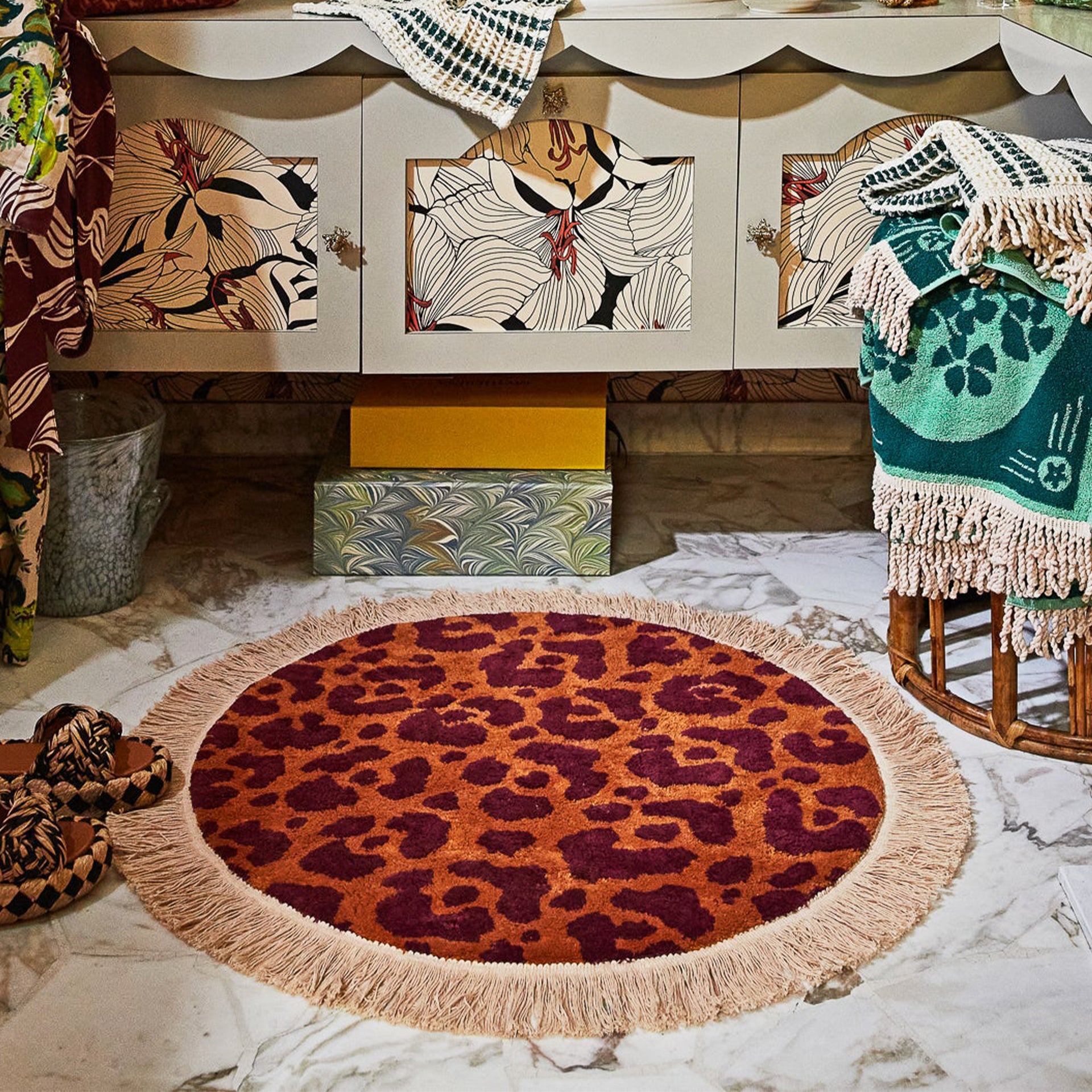 Odette Round Bath Mat - Circular Bathroom Rug | Pigment