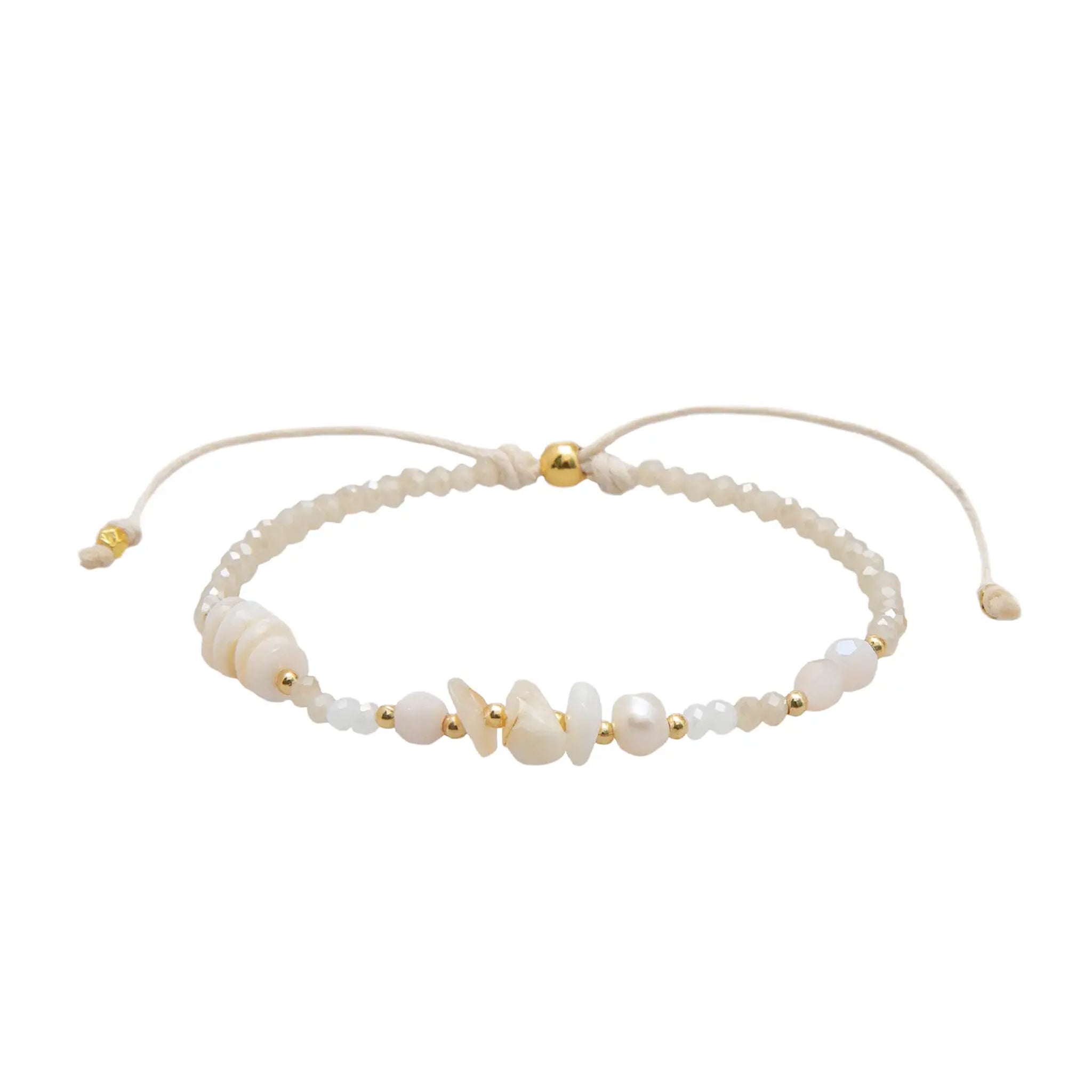 A beachy themed beaded bracelet. 