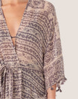 A neutral kimono with 3/4 sleeves. 