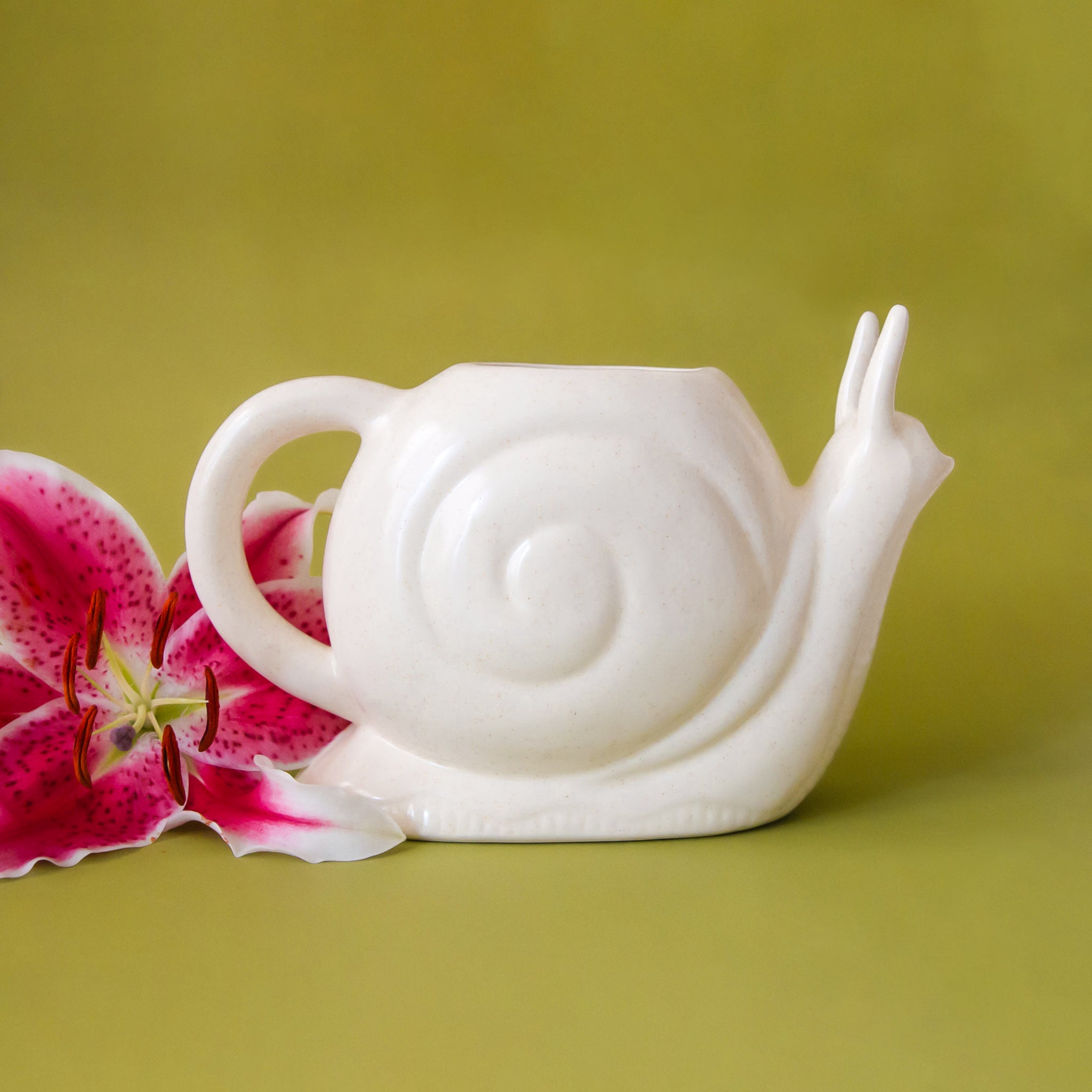 Watering Can | Snail - Thumbnail 2