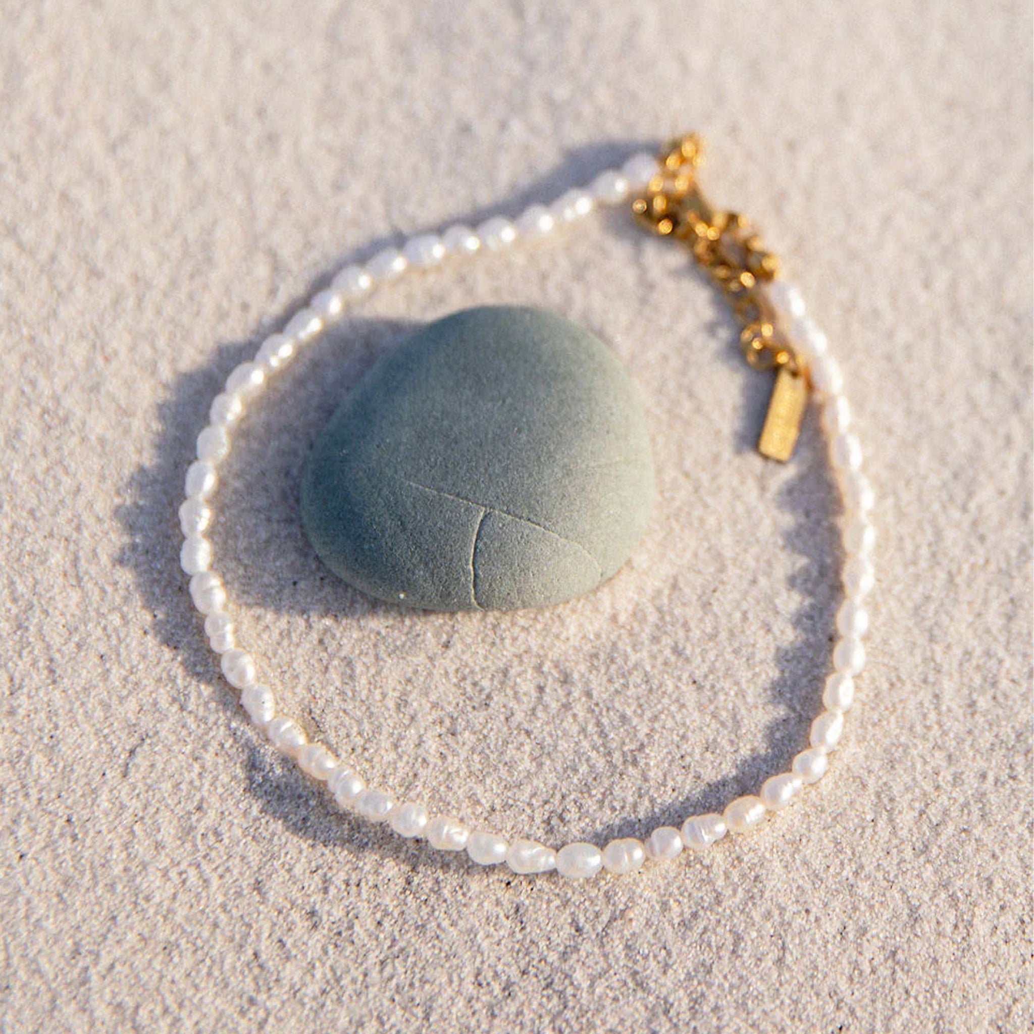 A small pearl anklet.  