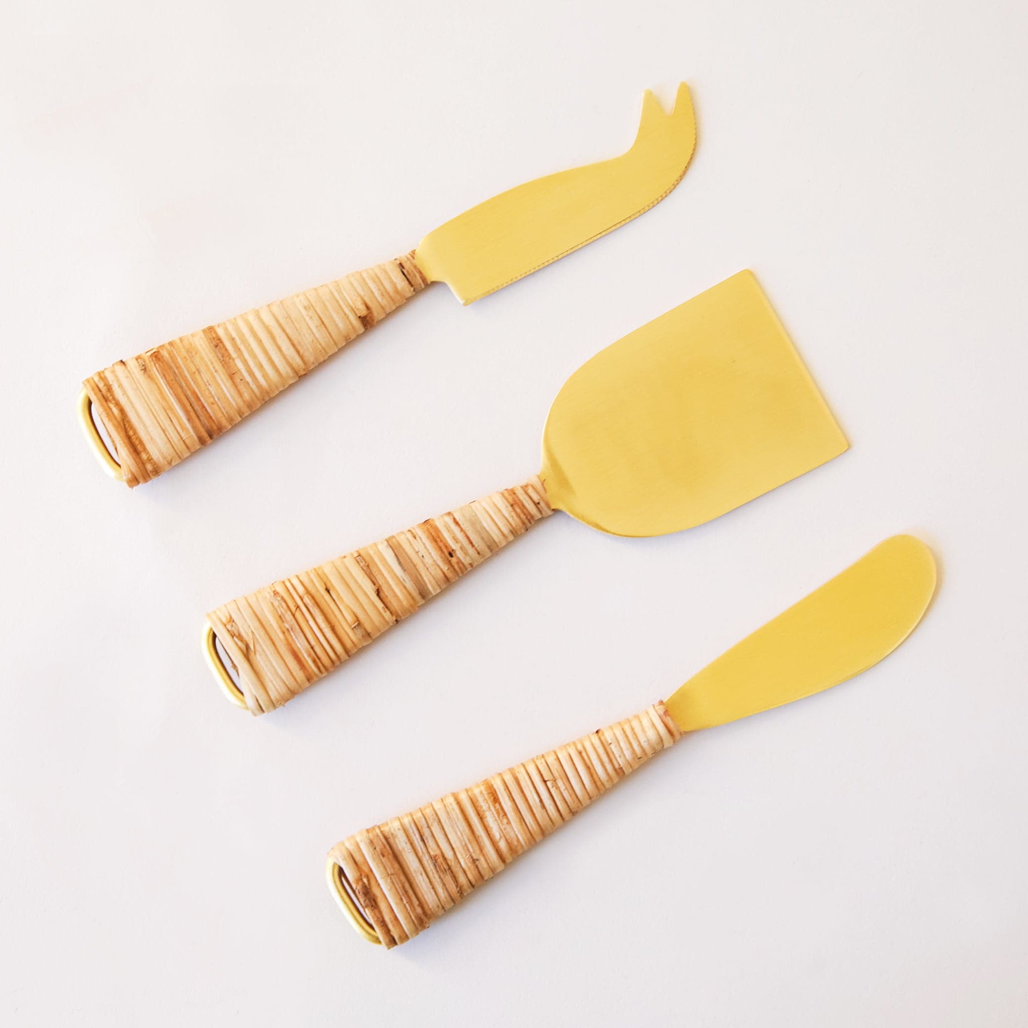 Natural Bamboo Handle Set of 3 Cheese Knives in Gift Box